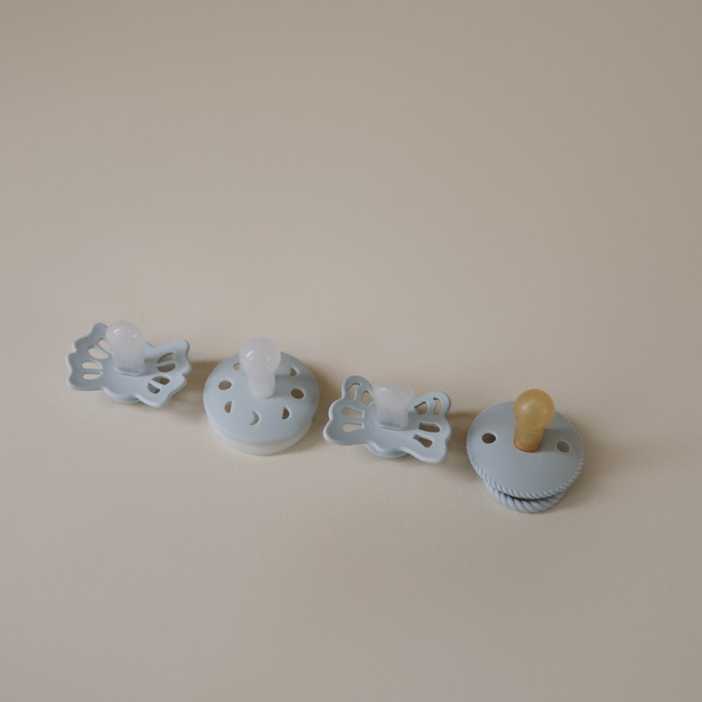 Frigg® Try-it kolekcija duda Moonlight Sailing Powder Blue