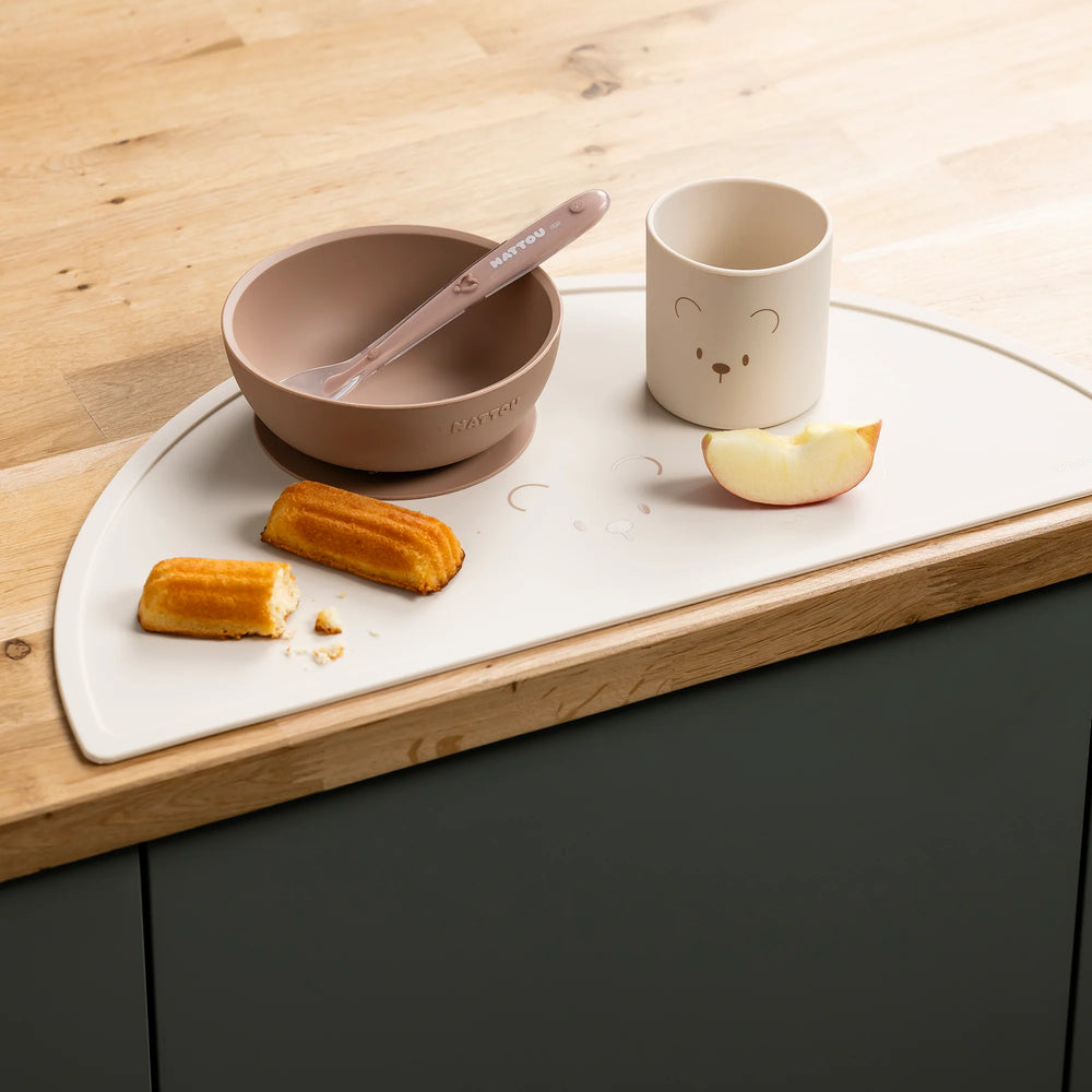 Dječji set posuđa od silikona 4 dijela - natural colors