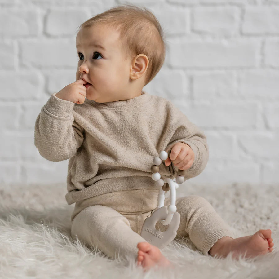 Grickalica medo clay