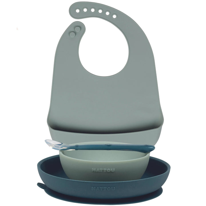 Dječji set posuđa od silikona s podbradnikom - green