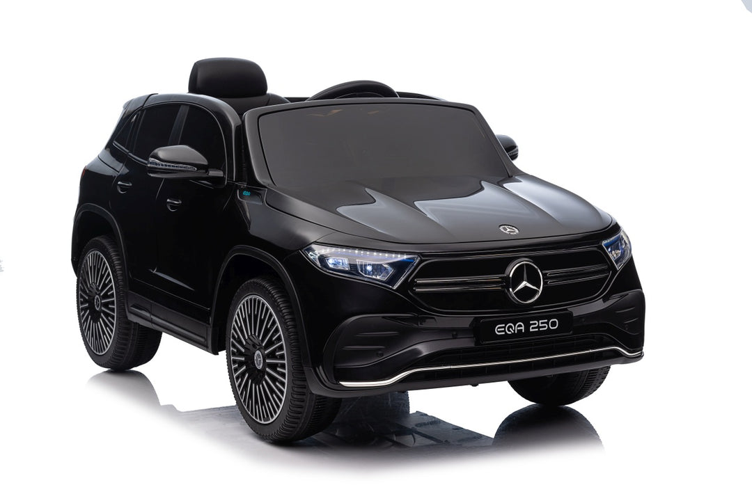 Mercedes Benz EQA 250 - Crna