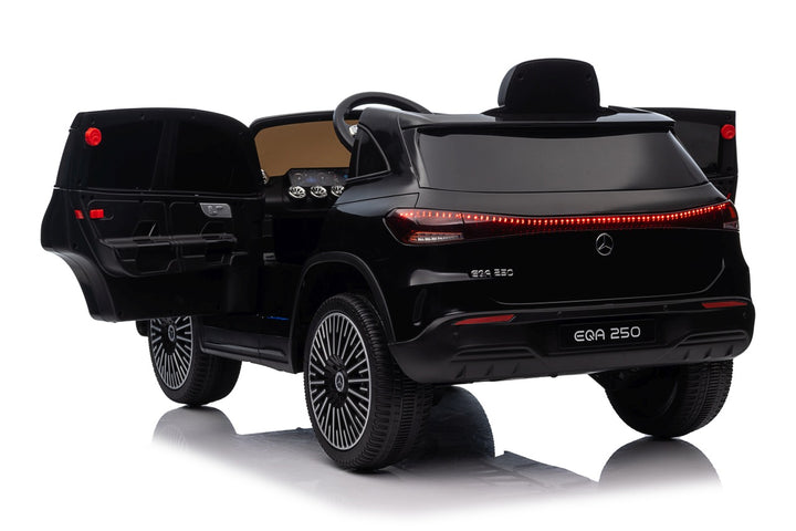 Mercedes Benz EQA 250 - Crna