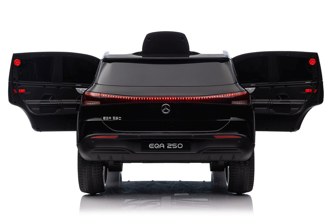 Mercedes Benz EQA 250 - Crna