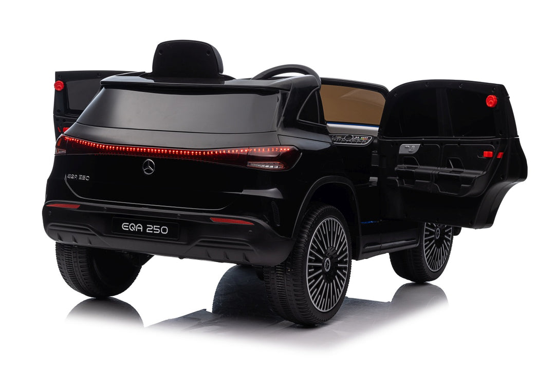 Mercedes Benz EQA 250 - Crna