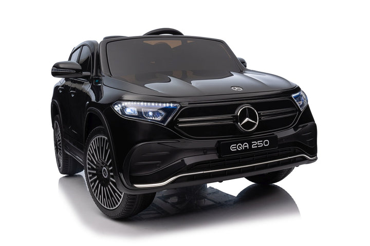 Mercedes Benz EQA 250 - Crna