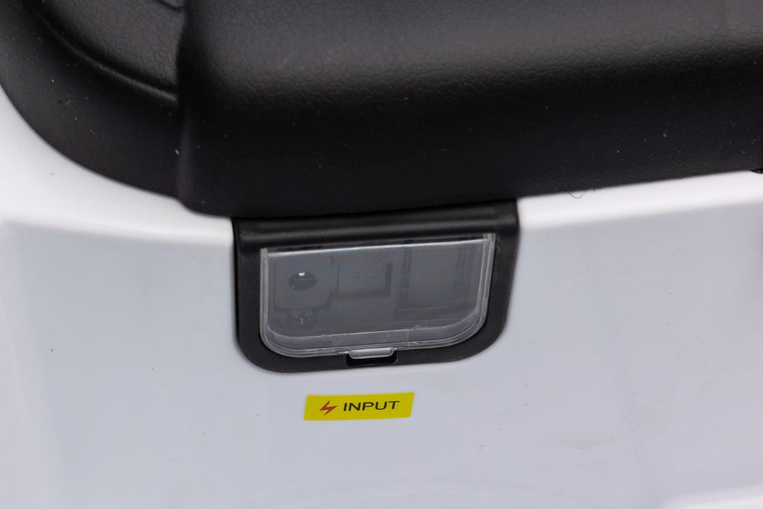 Mercedes Benz EQA 250 - Bijela