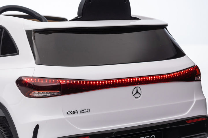 Mercedes Benz EQA 250 - Bijela
