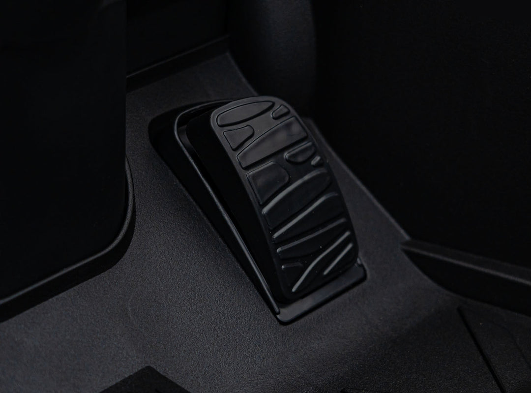 Lamborghini Revuelto - Crna