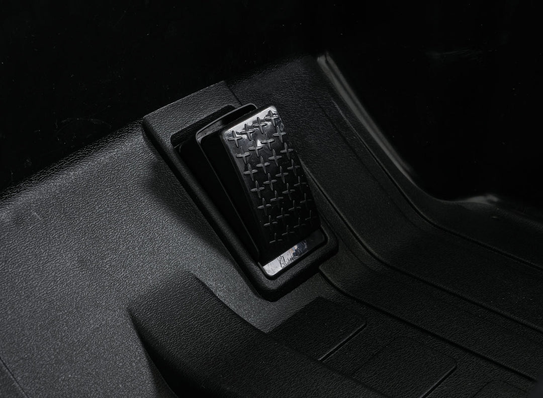 Toyota Land Cruiser PRADO - Crna