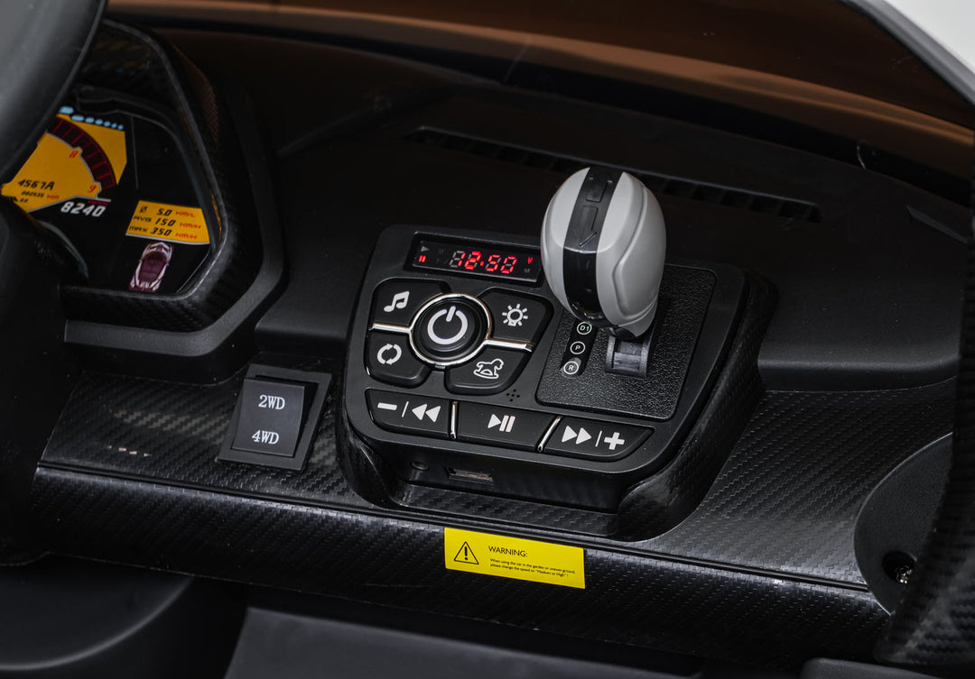 Lamborghini Veneno - Bijela