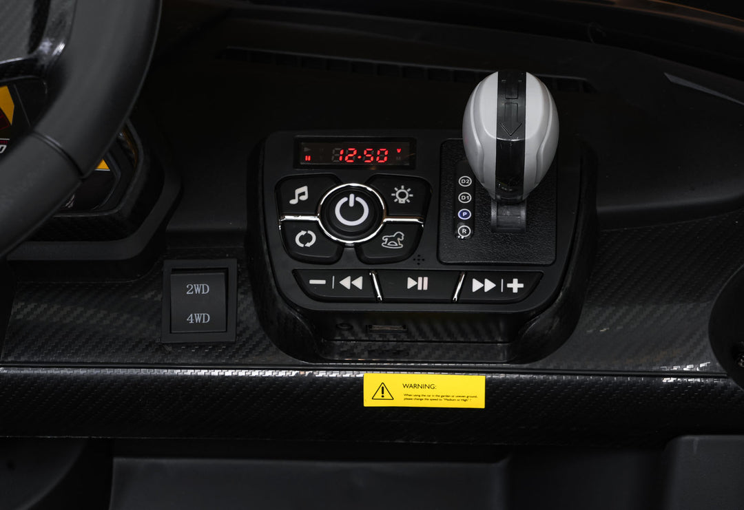 Lamborghini Veneno - Crna