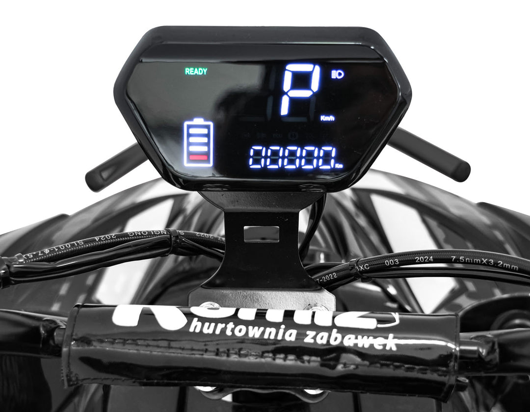 Quad DESERT STORM LIFT - Crna