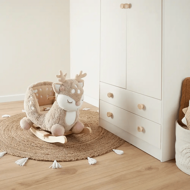 Ljuljačka srna Ella