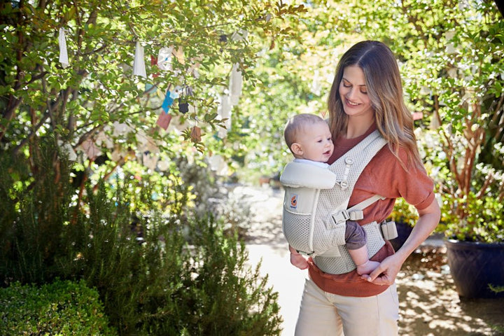Ergobaby Adapt Soft Flex Mesh nosiljka, Pearl Grey