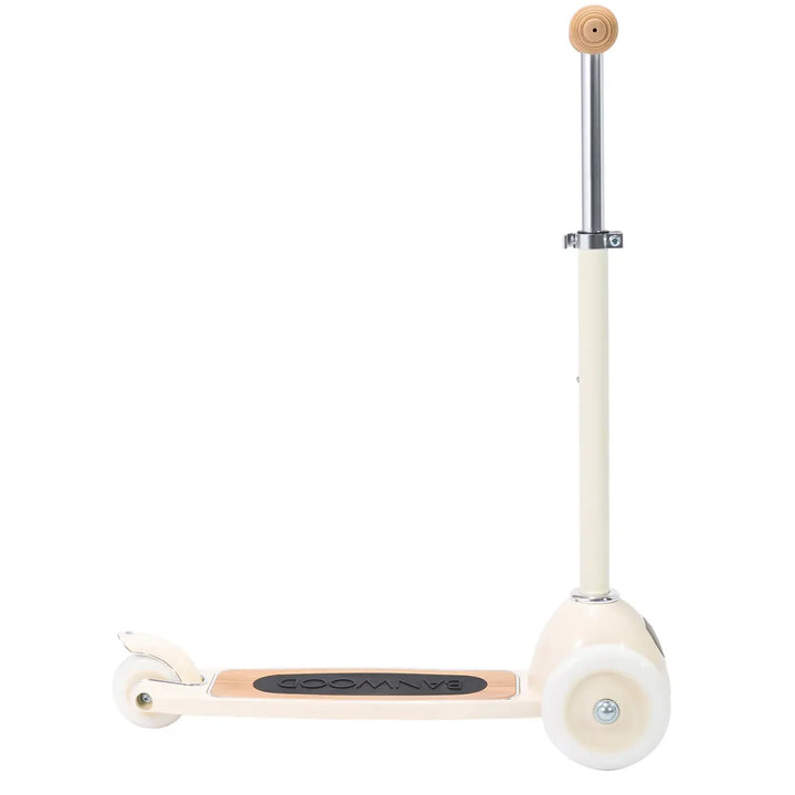 Banwood romobil Cream