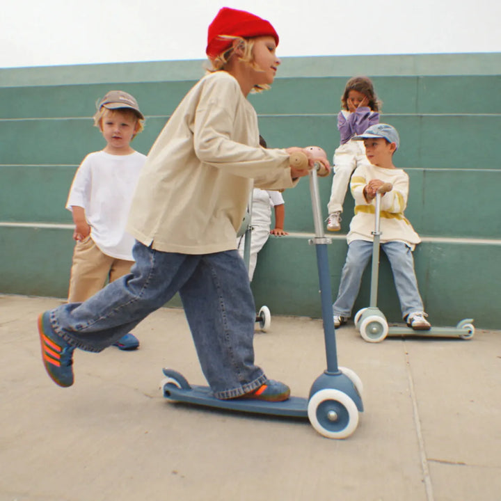 Banwood Eco romobil Deep Sea