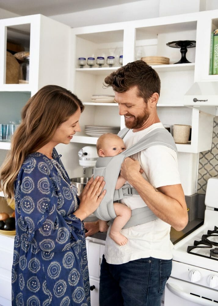 Ergobaby Embrace Soft Air Mesh nosiljka Soft Grey