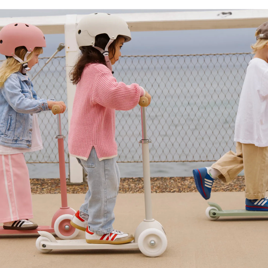 Banwood Eco romobil Ivory