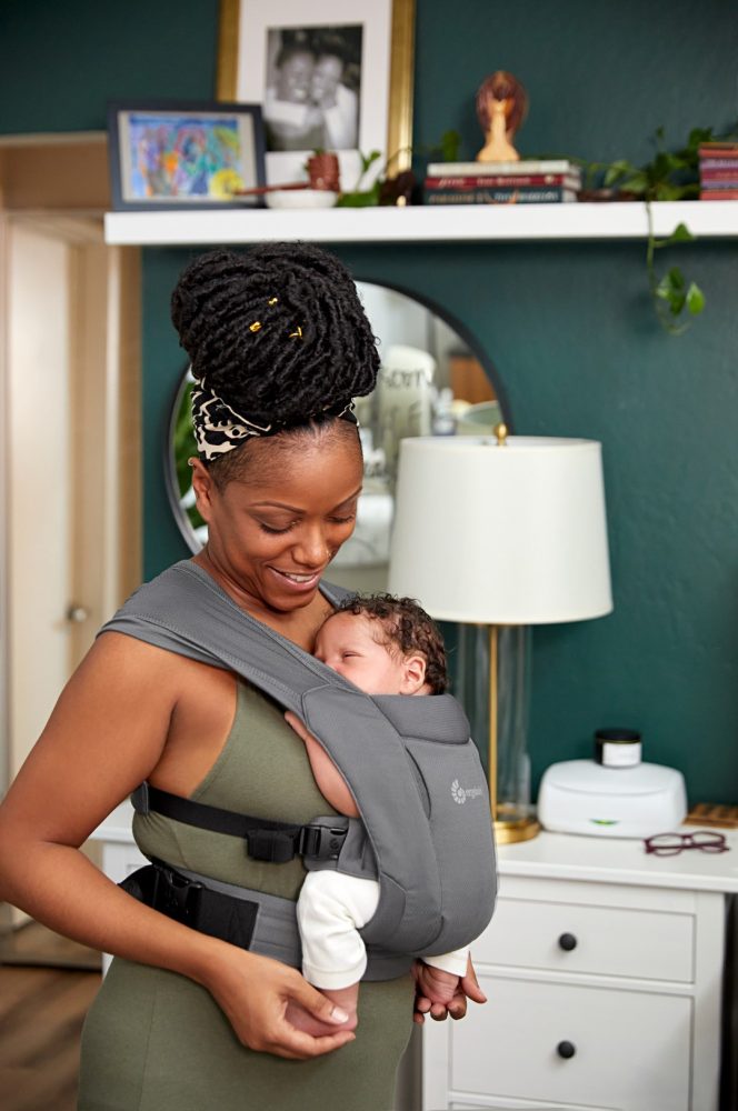 Ergobaby Embrace Soft Air Mesh nosiljka Washed Black