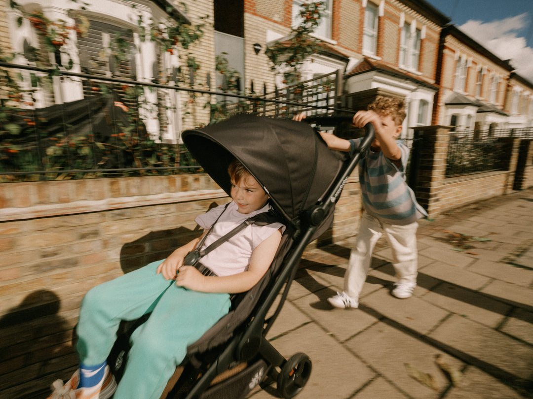 Ergobaby Metro 3 kompaktna gradska kolica Onyx Black