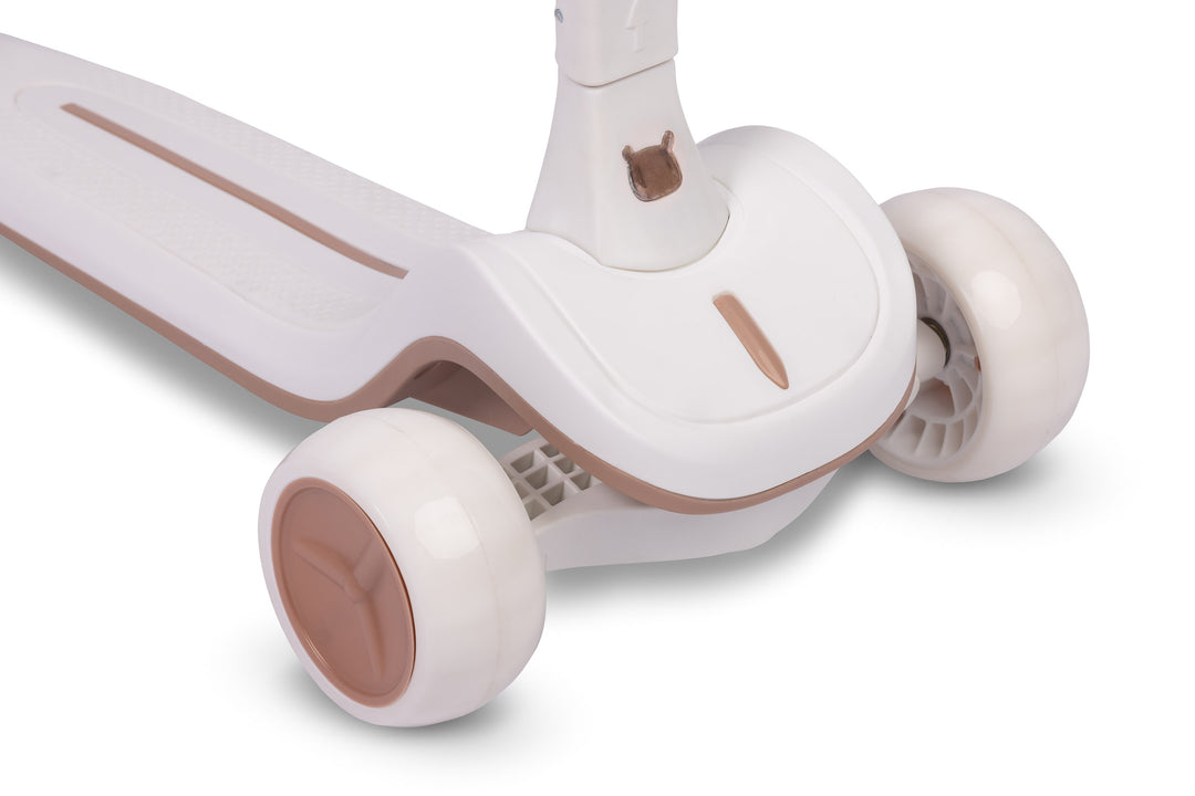 Romobil Satura bijeli